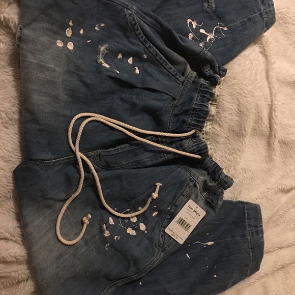 Pans - Picture 2 of 4